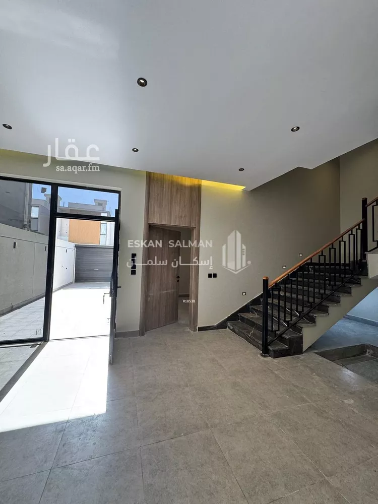 فيلا للبيع في شارع احمد الهواري, حي السكب, مدينة المدينة المنورة, منطقة المدينة المنورة صورة 5