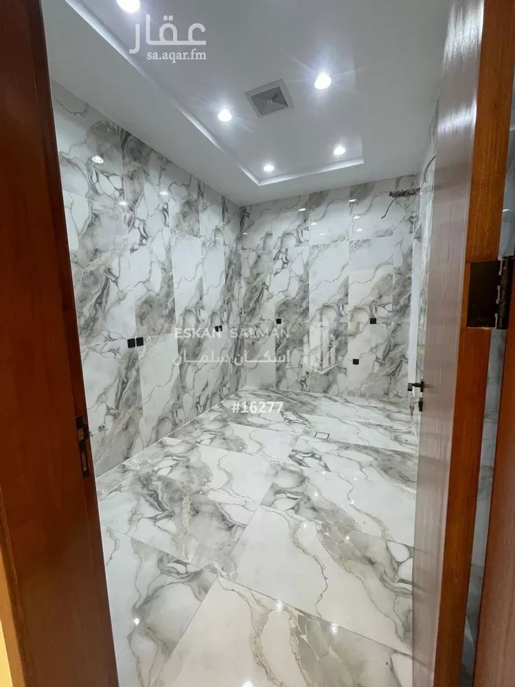 فيلا للبيع في شارع احمد بن بكر بن بقية, حي الفضيلة, مدينة جدة, منطقة مكة المكرمة صورة 3