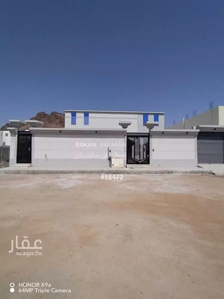 دور للبيع في شارع فاطمة ابنت شريك, حي الصناعية, مدينة المدينة المنورة, منطقة المدينة المنورة