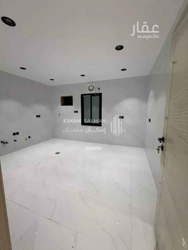 شقة للبيع في شارع عبدالله ابن الجد ابن القيس, حي الشاطئ, مدينة جازان, منطقة جازان صورة 3