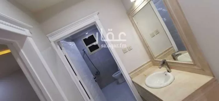 فيلا للبيع في شارع أبي إسحاق الماراني, حي المهدية, مدينة الرياض, منطقة الرياض 18