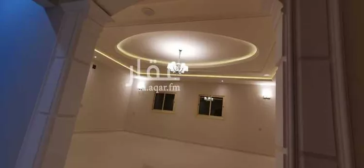 فيلا للبيع في شارع أبي إسحاق الماراني, حي المهدية, مدينة الرياض, منطقة الرياض 21