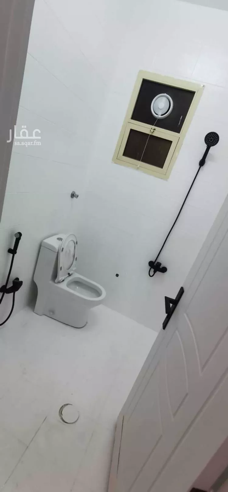 فيلا للبيع في شارع أبي إسحاق الماراني, حي المهدية, مدينة الرياض, منطقة الرياض 8