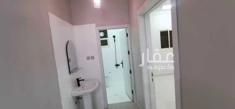 فيلا للبيع في شارع أبي إسحاق الماراني, حي المهدية, مدينة الرياض, منطقة الرياض صورة 5