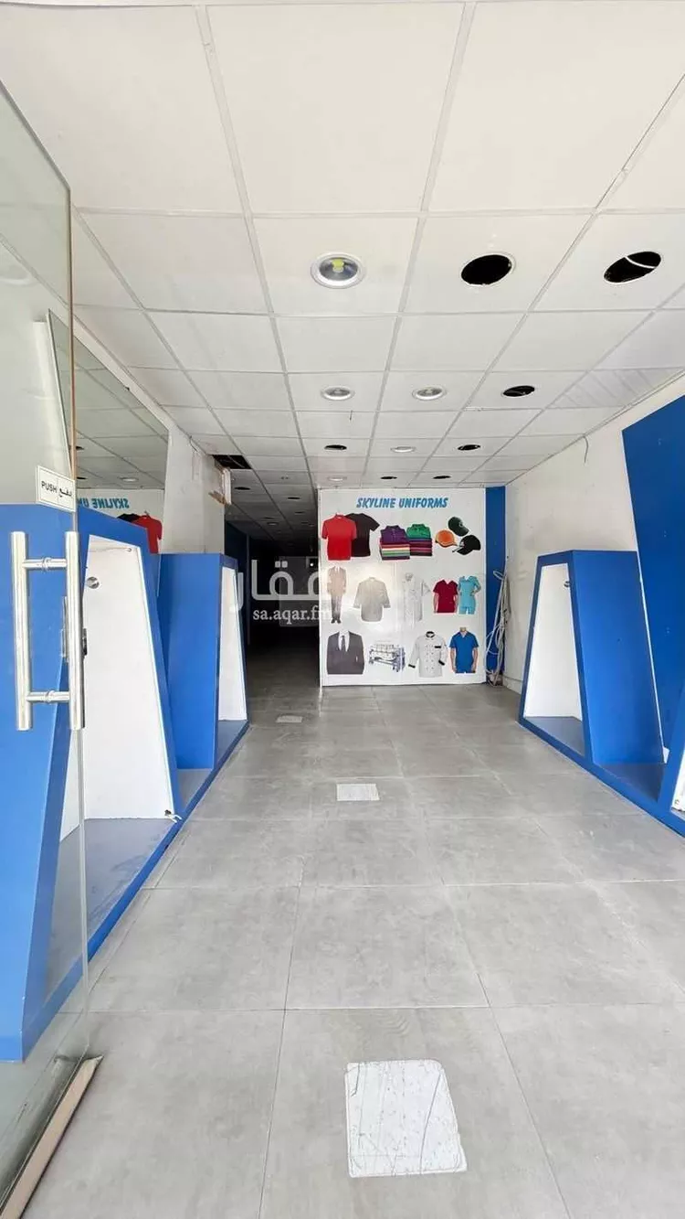 محل للإيجار في شارع الامير عبدالعزيز بن مساعد بن جلوي, حي المربع, مدينة الرياض, منطقة الرياض صورة 3