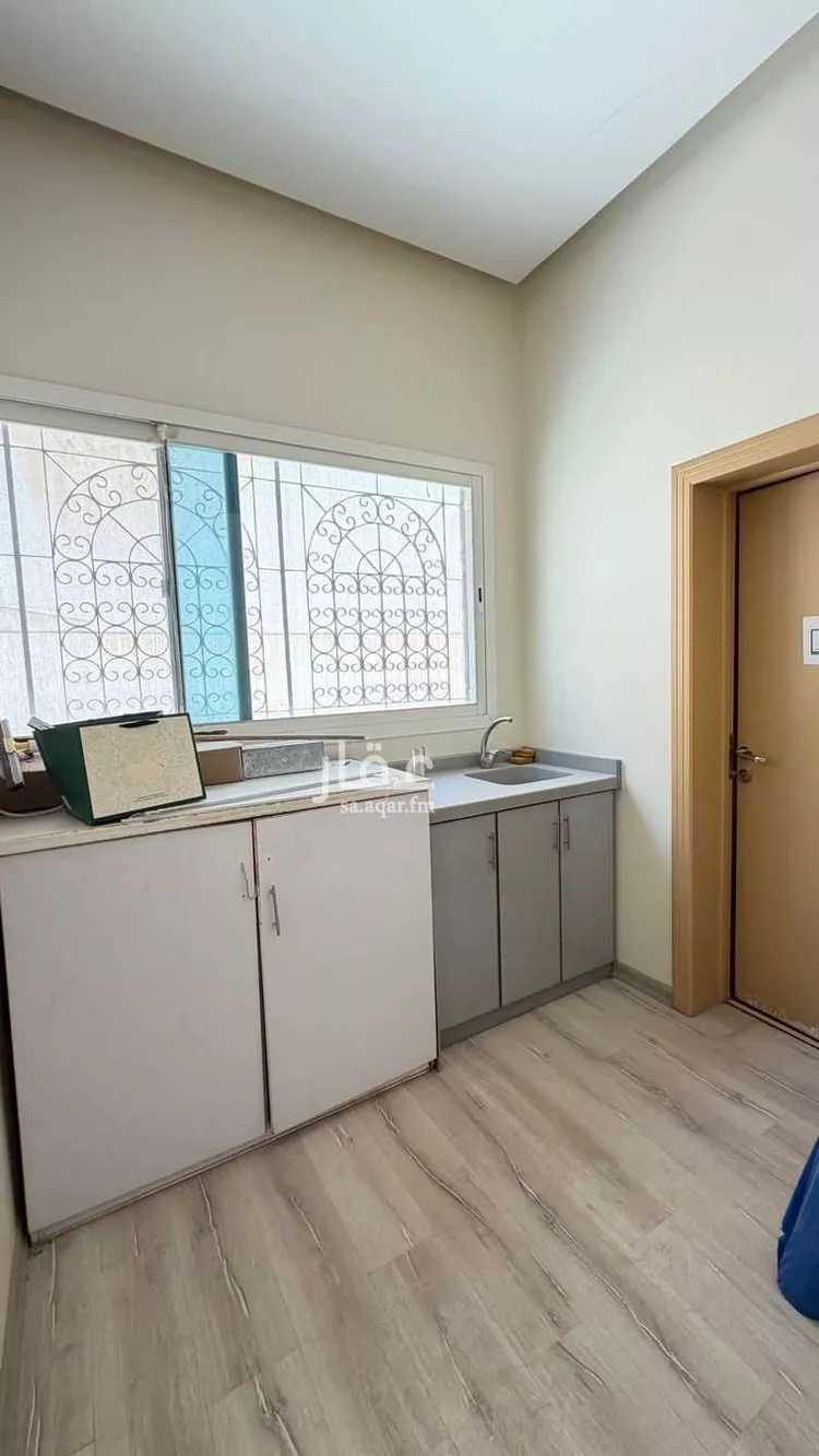 Commercial Office for Rent in Riyadh Al Mohammadiyah صورة 3