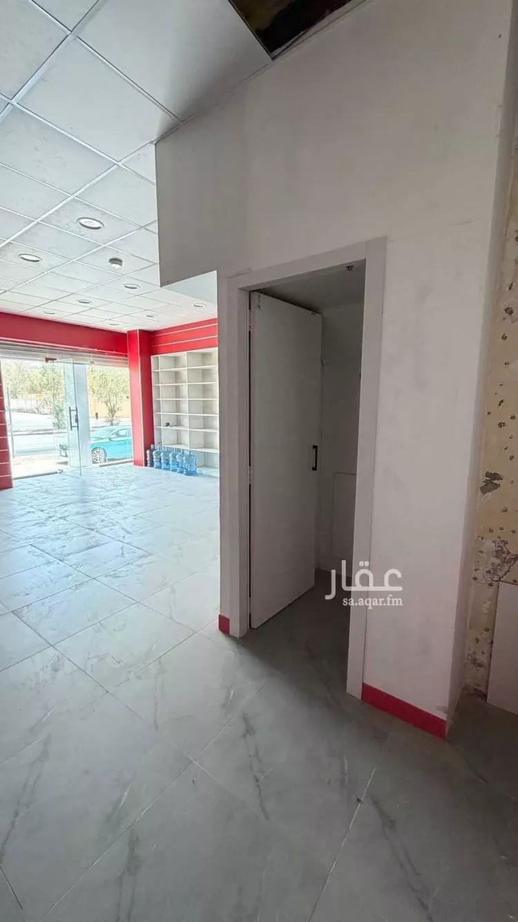 محل للإيجار في شارع الامير عبدالعزيز بن مساعد بن جلوي, حي المربع, مدينة الرياض, منطقة الرياض صورة 4