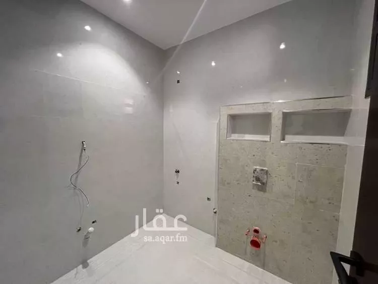 دور للبيع في شارع المنجور, حي الخليج, مدينة الرياض, منطقة الرياض 7