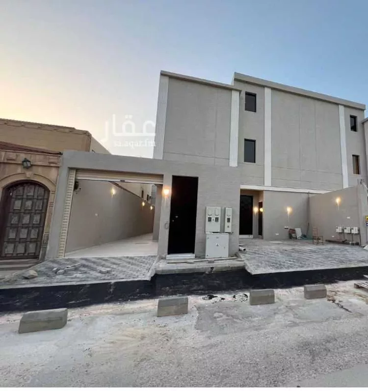 دور للبيع في شارع المنجور, حي الخليج, مدينة الرياض, منطقة الرياض صورة 3
