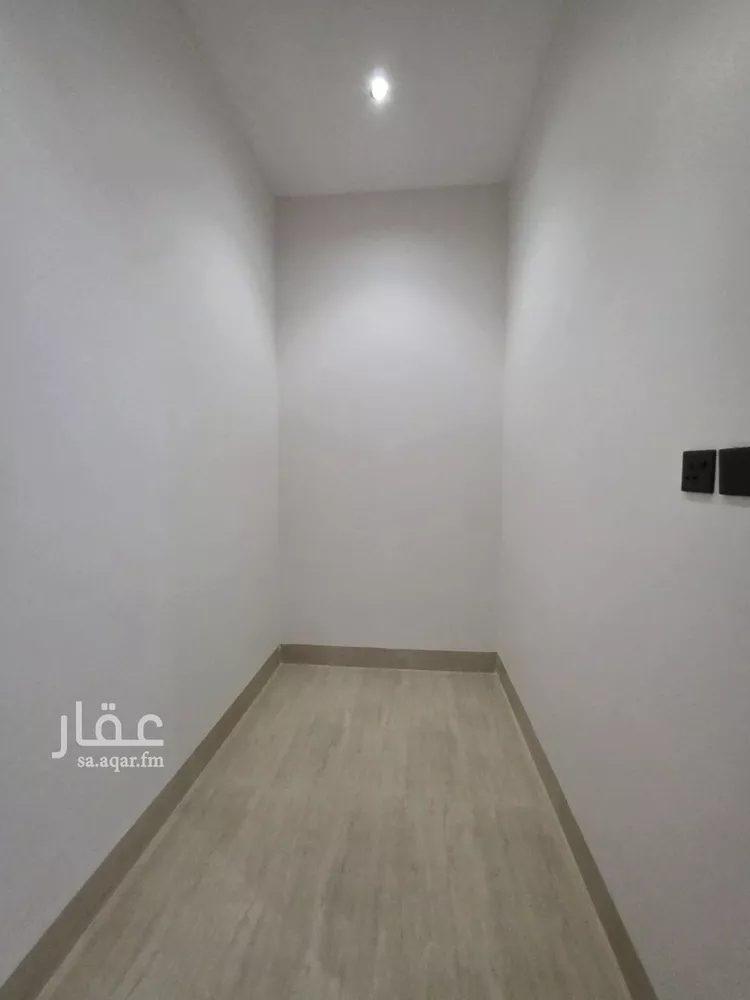فيلا للبيع في شارع بيدة, حي العريجاء الأوسط, مدينة الرياض, منطقة الرياض 9