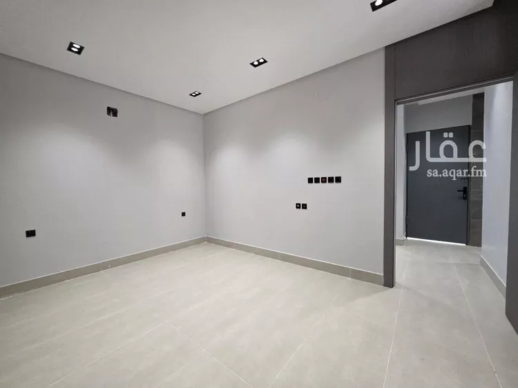 فيلا للبيع في شارع أبي كبير, حي العريجاء الغربي, مدينة الرياض, منطقة الرياض 15