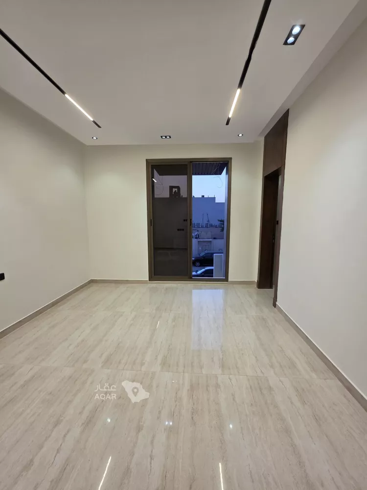 فيلا للبيع في شارع حسين بن سعيد المنوفي, حي طويق, مدينة الرياض, منطقة الرياض 9