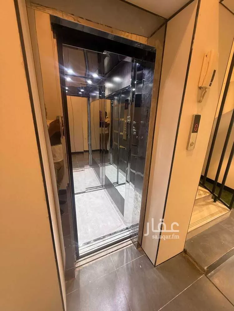 دور للبيع في شارع 1789483, حي الصفاء, مدينة الرياض, منطقة الرياض صورة 2