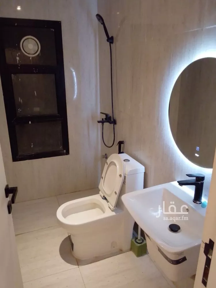 شقة للإيجار في شارع  عبدالله ابن سعود ابن عبدالعزيز, حي إشبيلية, مدينة الرياض, منطقة الرياض