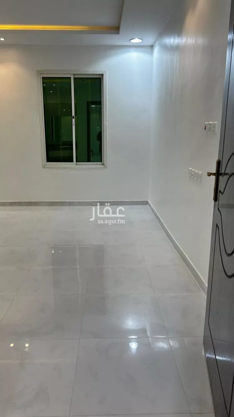 فيلا للإيجار في شارع تاج الدين الزرعة الحنفي, حي الرمال, مدينة الرياض, منطقة الرياض