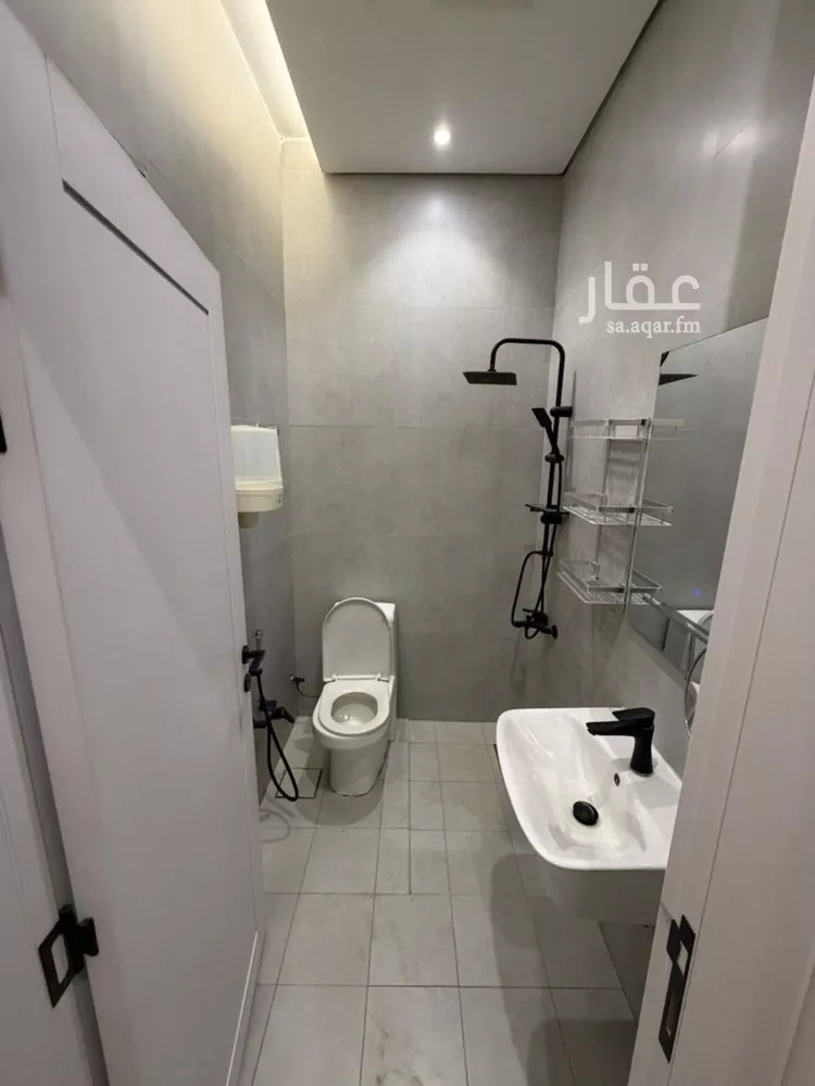 شقة للإيجار في شارع الزاجل, حي السعادة, مدينة الرياض, منطقة الرياض صورة 3