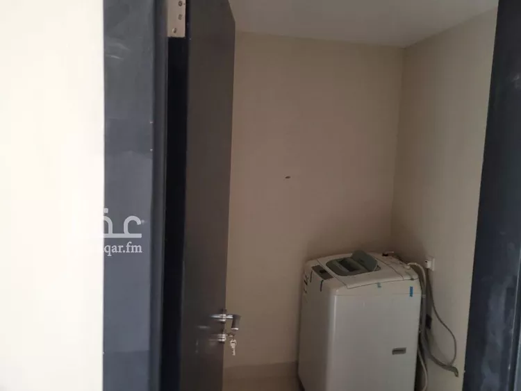 فيلا للإيجار في شارع عبدالباسط بن خليل, حي النرجس, مدينة الرياض, منطقة الرياض صورة 5