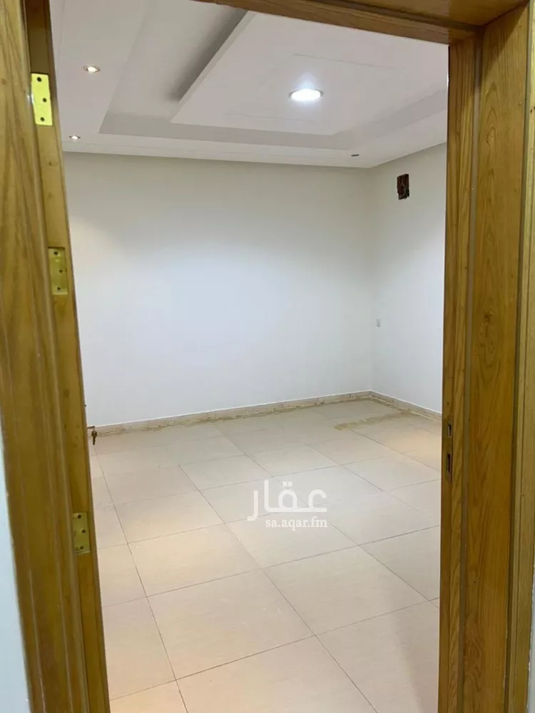 شقة للإيجار في شارع الزاجل, حي السعادة, مدينة الرياض, منطقة الرياض