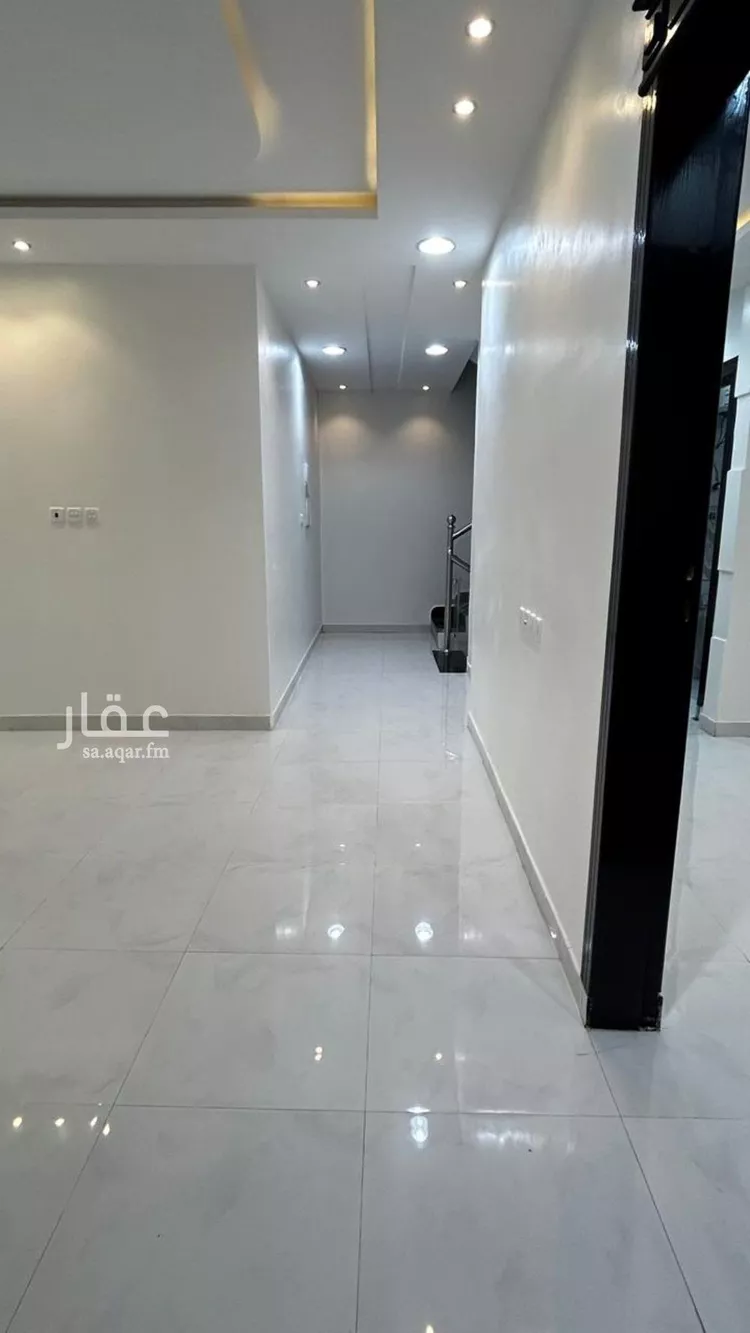 فيلا للإيجار في شارع تاج الدين الزرعة الحنفي, حي الرمال, مدينة الرياض, منطقة الرياض صورة 4