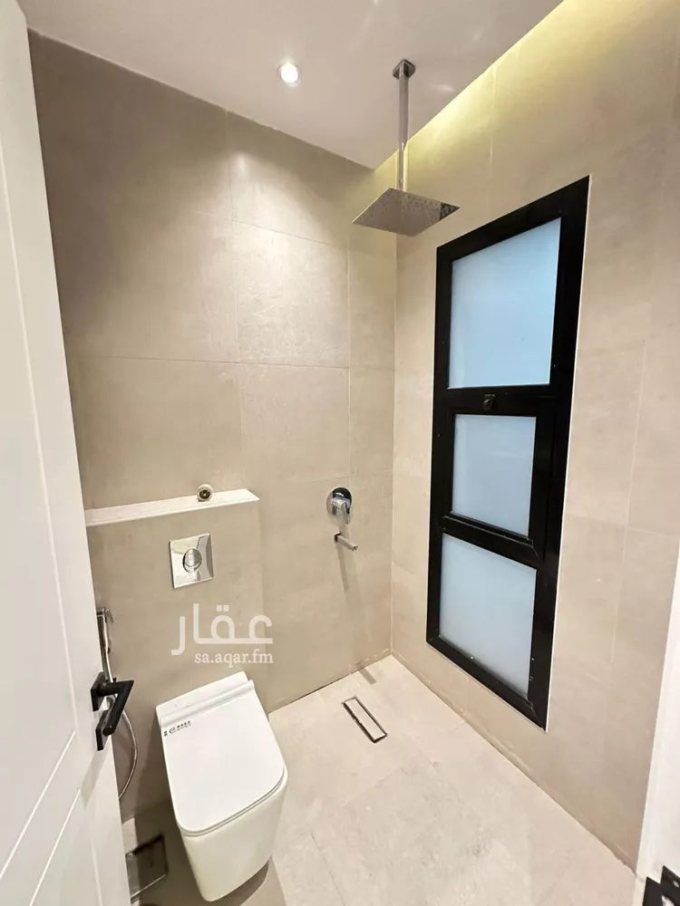 فيلا للإيجار في شارع تاج الدين الزرعة الحنفي, حي الرمال, مدينة الرياض, منطقة الرياض