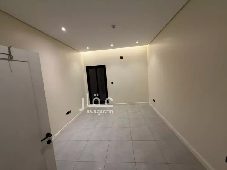 شقة للإيجار في شارع الزاجل, حي السعادة, مدينة الرياض, منطقة الرياض صورة 2