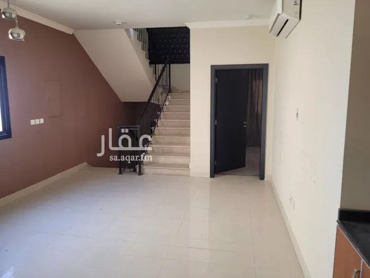 فيلا للإيجار في شارع عبدالباسط بن خليل, حي النرجس, مدينة الرياض, منطقة الرياض صورة 2