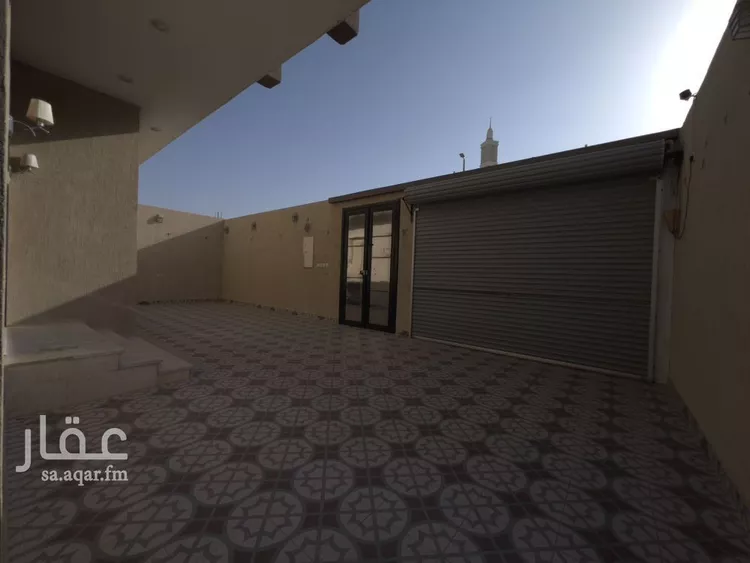 فيلا للبيع في شارع فضيلة الشيخ حافظ محمد حافظ, حي الرياض, مدينة جدة, منطقة مكة المكرمة صورة 3