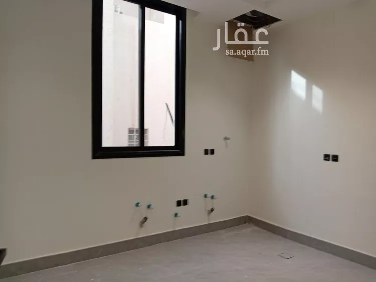 فيلا للبيع في شارع مالك التميمي, حي غرناطة, مدينة الرياض, منطقة الرياض صورة 5