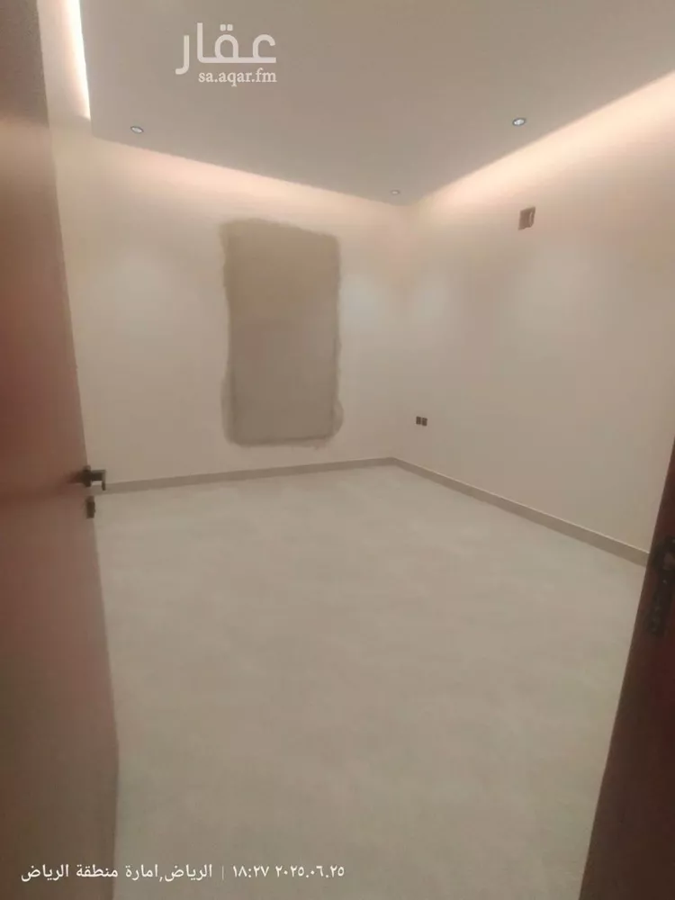 شقة للبيع في شارع عبدالرزاق الجيلي, حي الملك فيصل, مدينة الرياض, منطقة الرياض صورة 3