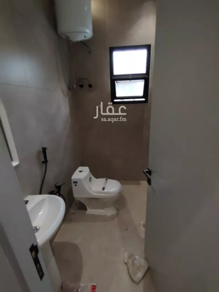 دور للبيع في شارع البحر الاسود, حي الجنادرية, مدينة الرياض, منطقة الرياض صورة 4