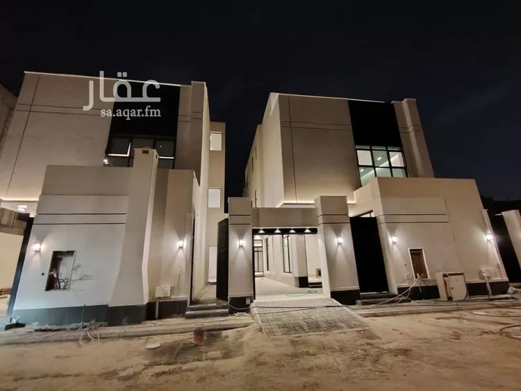 فيلا للبيع في شارع وادي الساحل, حي الرمال, مدينة الرياض, منطقة الرياض