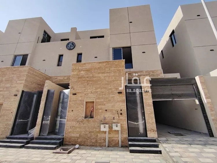 فيلا للبيع في شارع وادي الساحل, حي الرمال, مدينة الرياض, منطقة الرياض