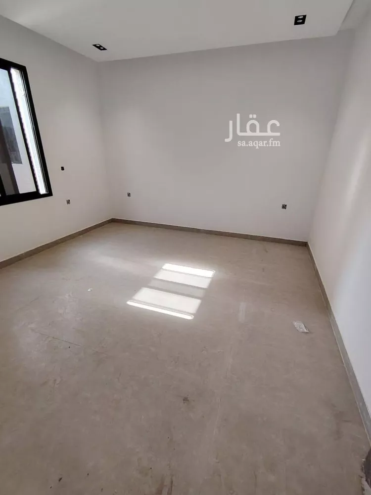 فيلا للبيع في شارع وادي الساحل, حي الرمال, مدينة الرياض, منطقة الرياض صورة 4