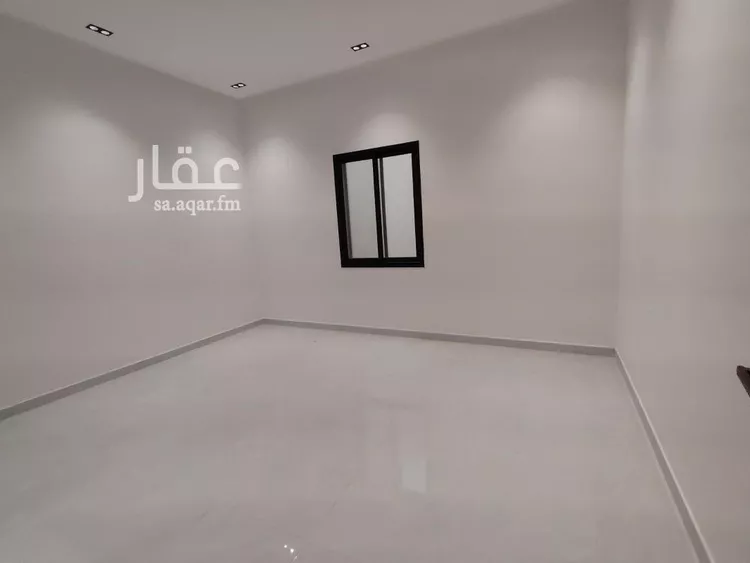 دور للبيع في شارع عبدالهادي الأبياري, حي الرمال, مدينة الرياض, منطقة الرياض صورة 3