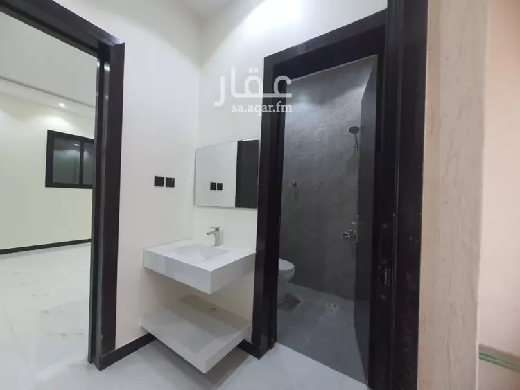 دور للبيع في شارع محمد كامل القصاب, حي المرجان, مدينة الرياض, منطقة الرياض صورة 5