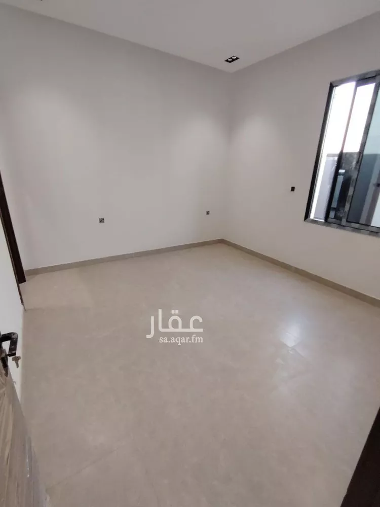 فيلا للبيع في شارع وادي الساحل, حي الرمال, مدينة الرياض, منطقة الرياض صورة 4