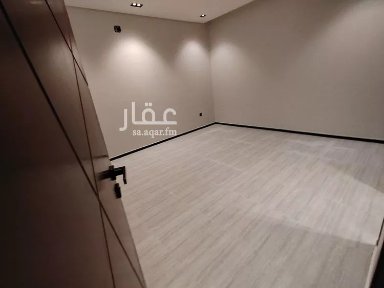 دور للبيع في شارع محمد كامل القصاب, حي المرجان, مدينة الرياض, منطقة الرياض صورة 2