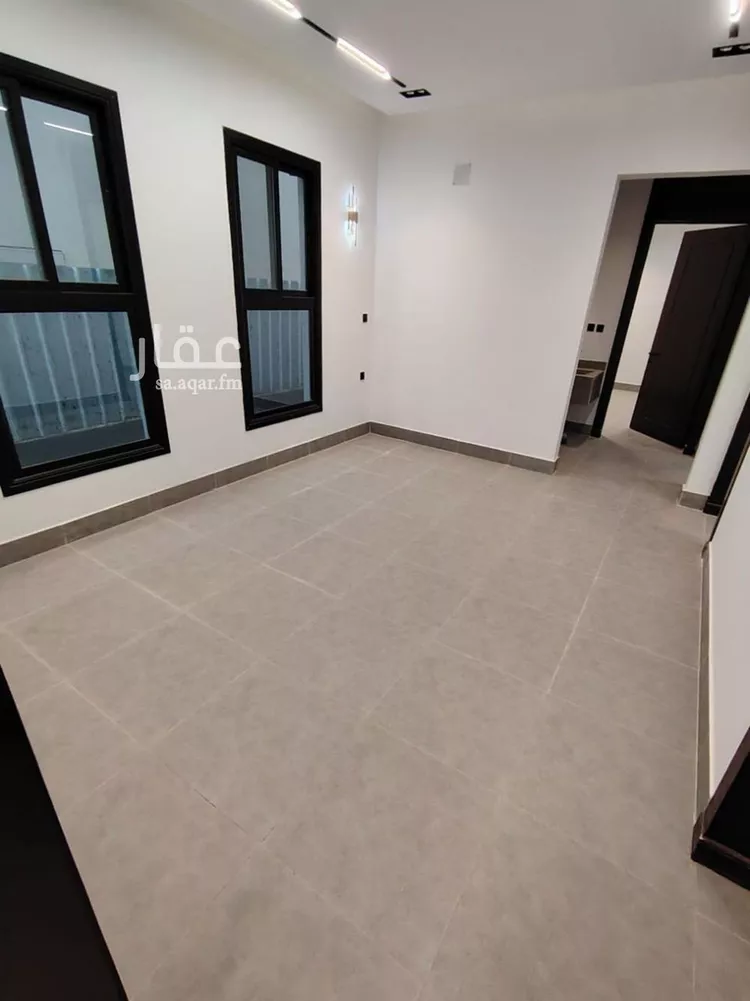 دور للبيع في شارع رقم 278, حي المونسية, مدينة الرياض, منطقة الرياض صورة 2