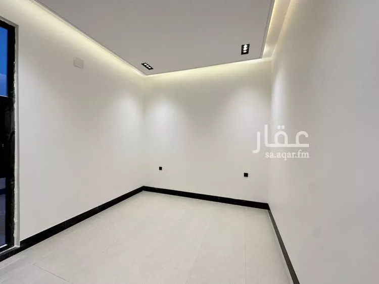 فيلا للبيع في شارع الميدان بن صخر, حي الرمال, مدينة الرياض, منطقة الرياض صورة 4