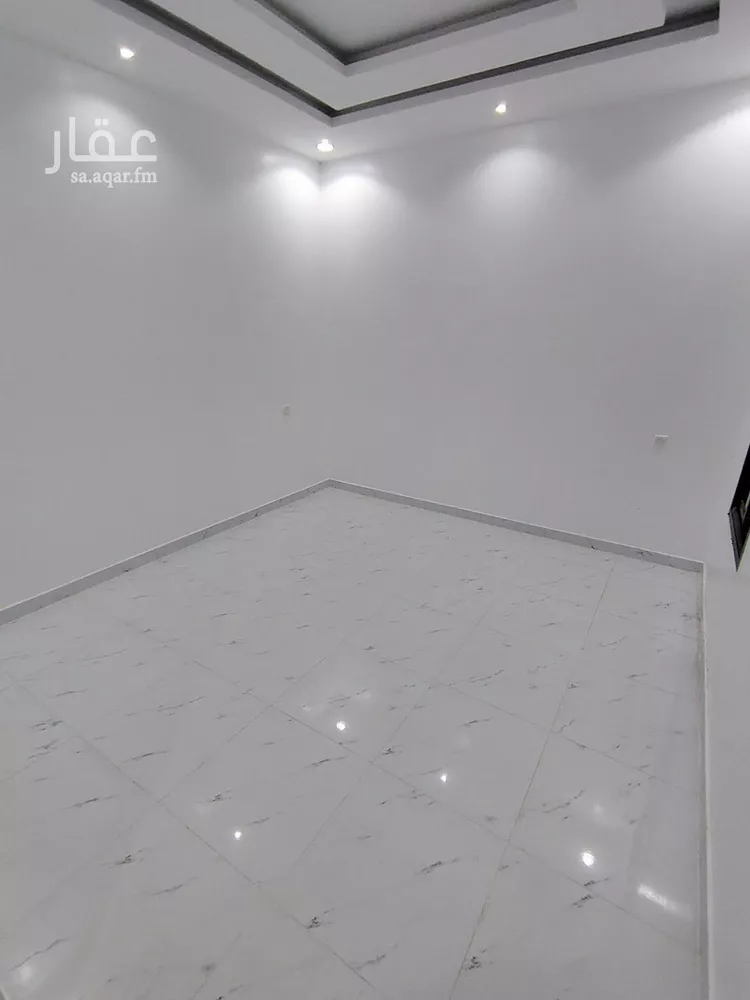 فيلا للبيع في شارع تاج الدين الزرعة الحنفي, حي الرمال, مدينة الرياض, منطقة الرياض صورة 4
