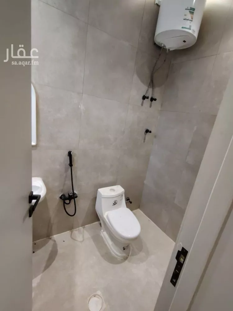 دور للبيع في شارع البحر الاسود, حي الجنادرية, مدينة الرياض, منطقة الرياض صورة 3