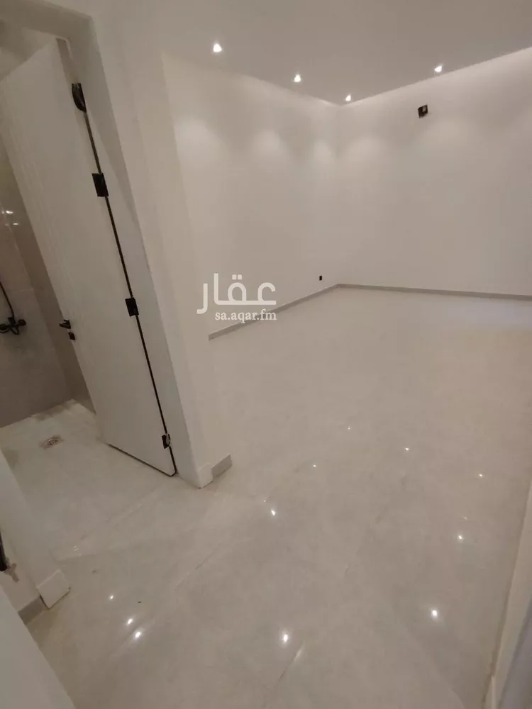 فيلا للبيع في شارع رقم 86, حي الندوة, مدينة الرياض, منطقة الرياض صورة 5
