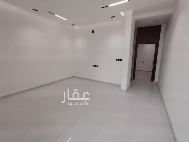 دور للبيع في شارع عبدالهادي الأبياري, حي الرمال, مدينة الرياض, منطقة الرياض صورة 5