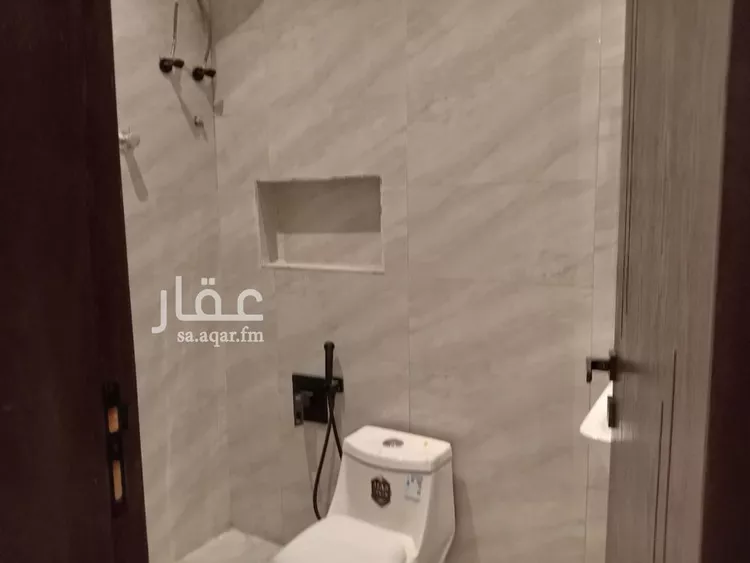 دور للبيع في شارع وادي الساحل, حي الرمال, مدينة الرياض, منطقة الرياض صورة 3