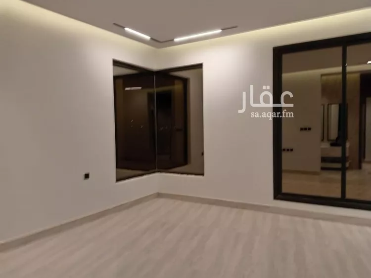 دور للبيع في شارع وادي الساحل, حي الرمال, مدينة الرياض, منطقة الرياض صورة 2