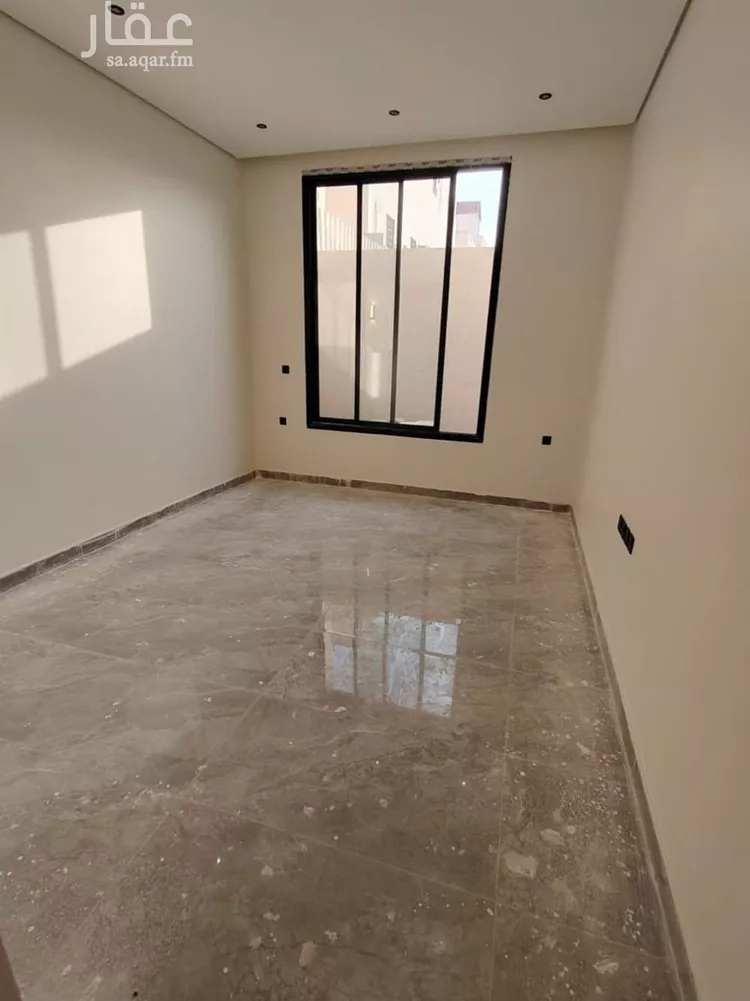 دور للبيع في شارع الطرفة, حي إشبيلية, مدينة الرياض, منطقة الرياض صورة 3