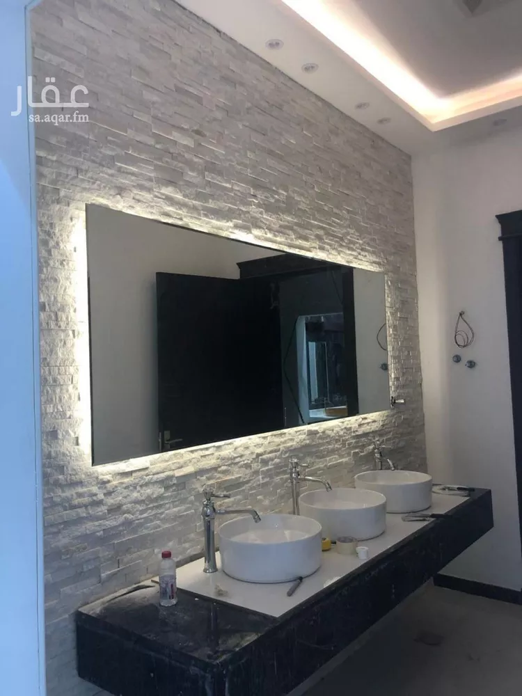 فيلا للبيع في شارع محمد مسعود الفاسي, حي الرمال, مدينة الرياض, منطقة الرياض صورة 3