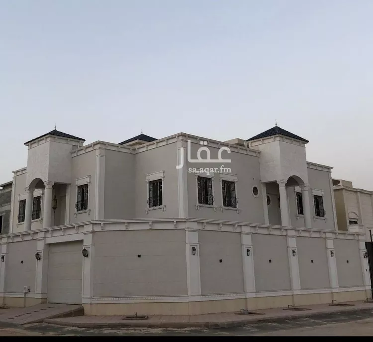 فيلا للبيع في شارع محمد مسعود الفاسي, حي الرمال, مدينة الرياض, منطقة الرياض