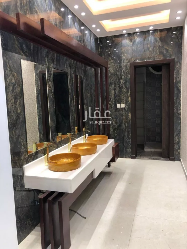 فيلا للبيع في شارع محمد مسعود الفاسي, حي الرمال, مدينة الرياض, منطقة الرياض صورة 2