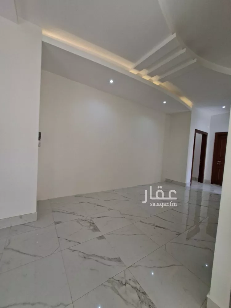 فيلا للبيع في شارع القصر, حي العارض, مدينة الرياض, منطقة الرياض صورة 2